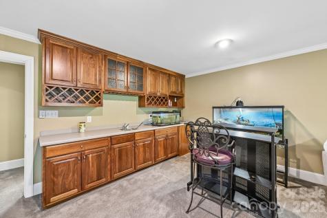 209 37th Avenue Place NW Hickory NC 28601