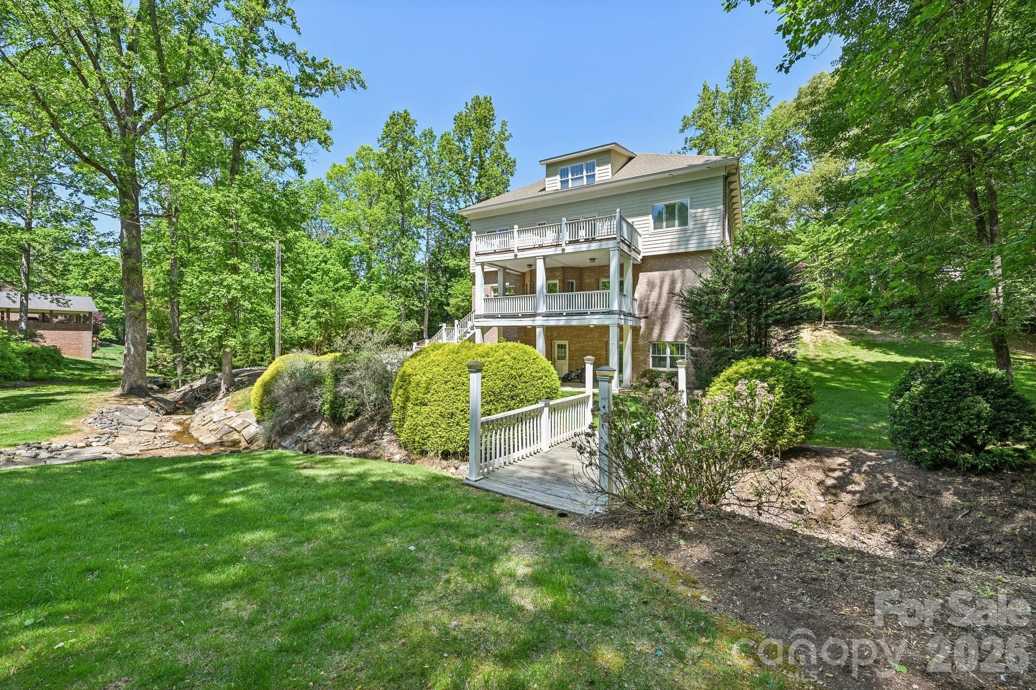 209 37th Avenue Place NW Hickory NC 28601