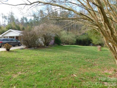 124 Jeff Street Hendersonville NC 28739