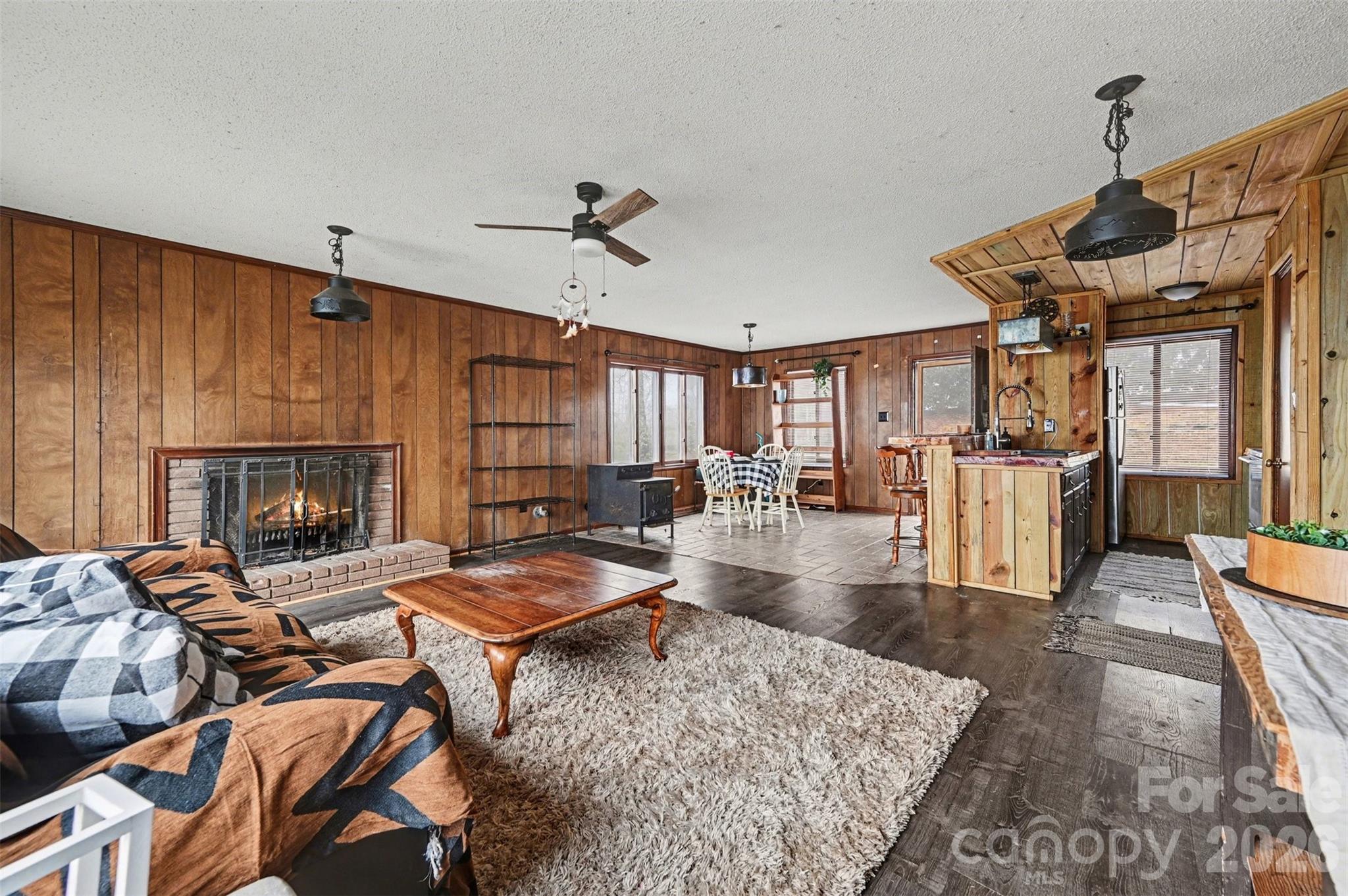 5495 Pine Ridge Drive Connelly Springs NC 28612