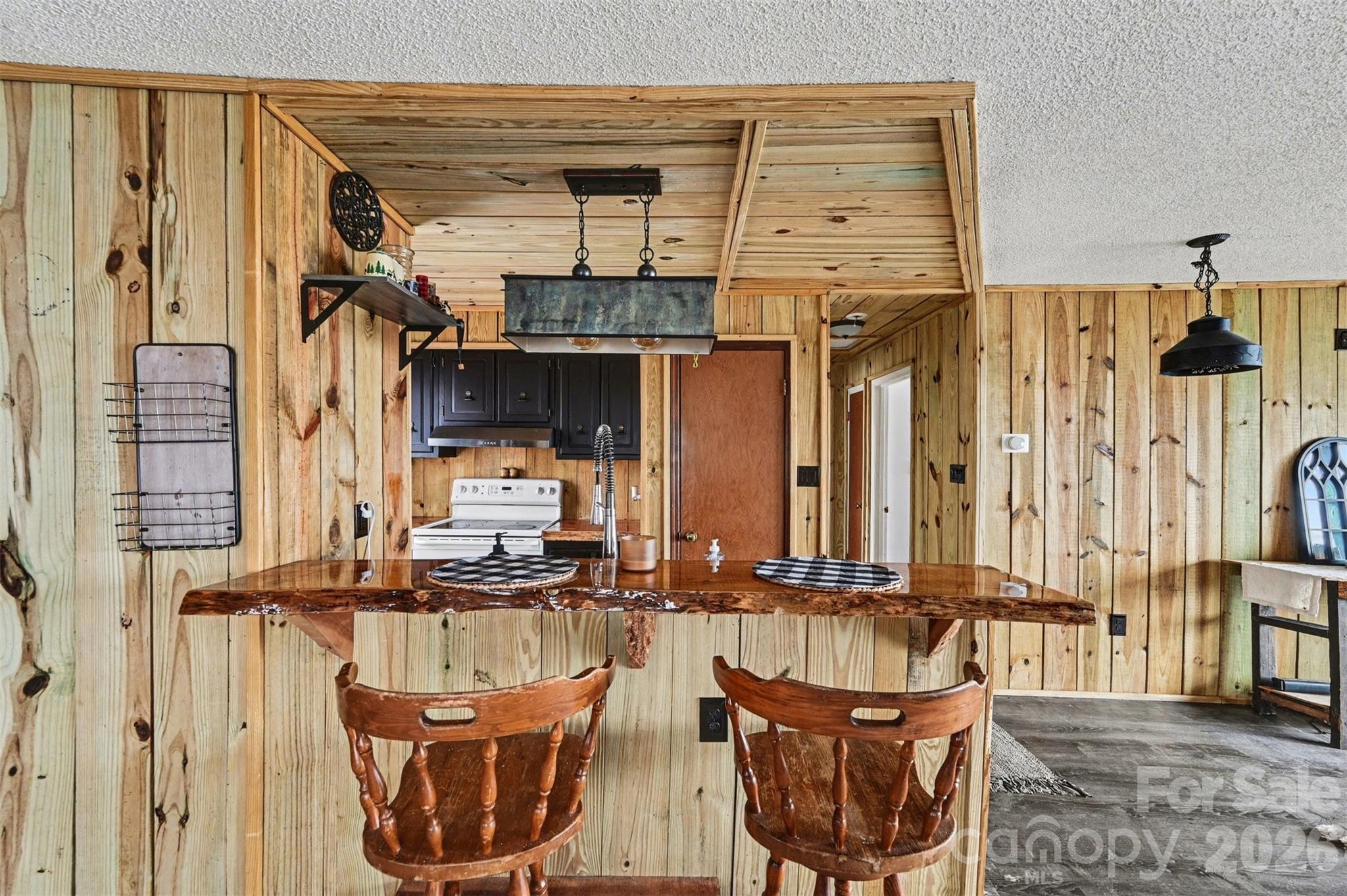 5495 Pine Ridge Drive Connelly Springs NC 28612