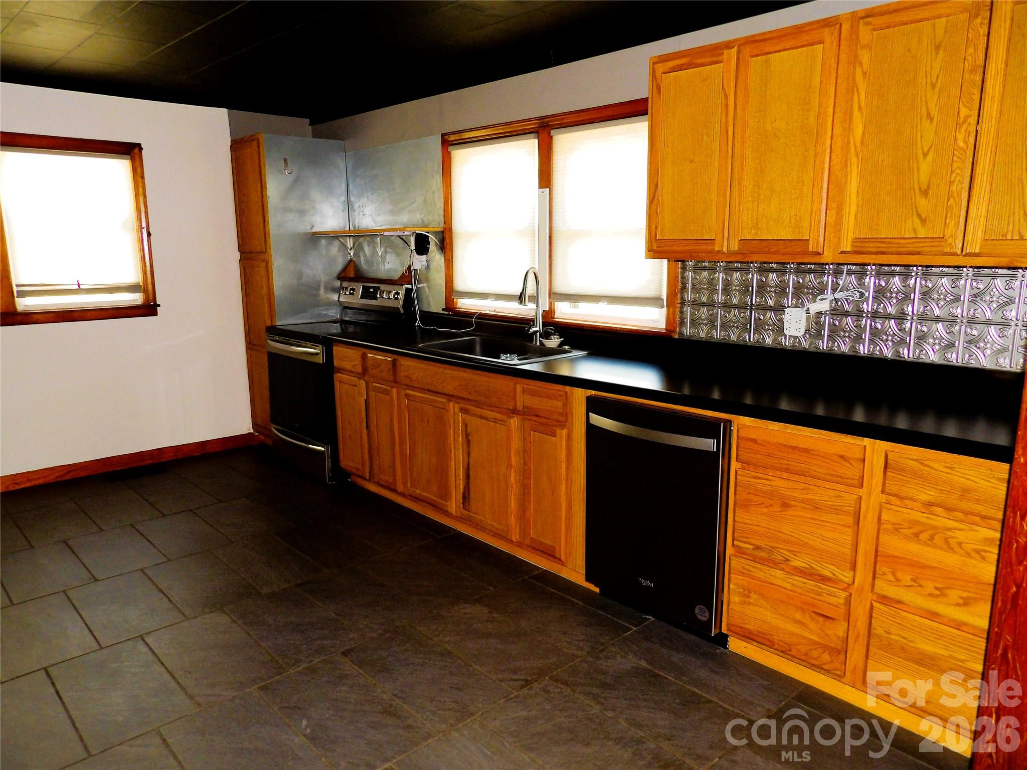 332 Epley Drive Marion NC 28752