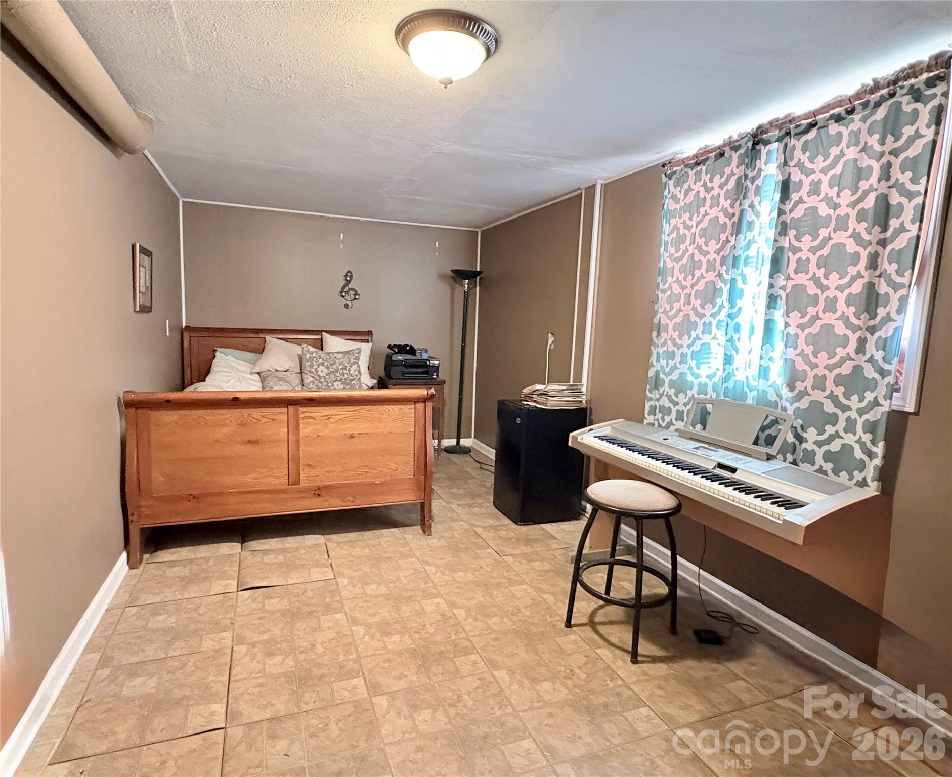 5666 Us 70 Highway E Nebo NC 28761