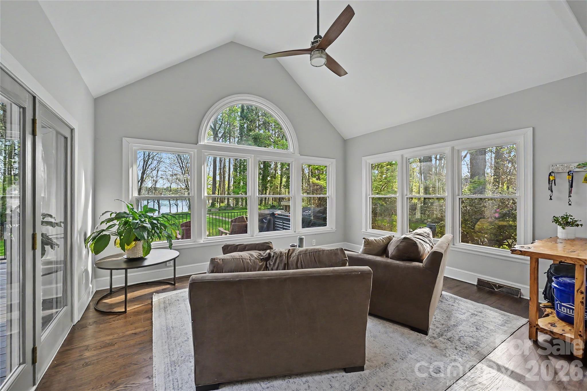 4841 Mountain Point Lane Charlotte NC 28216