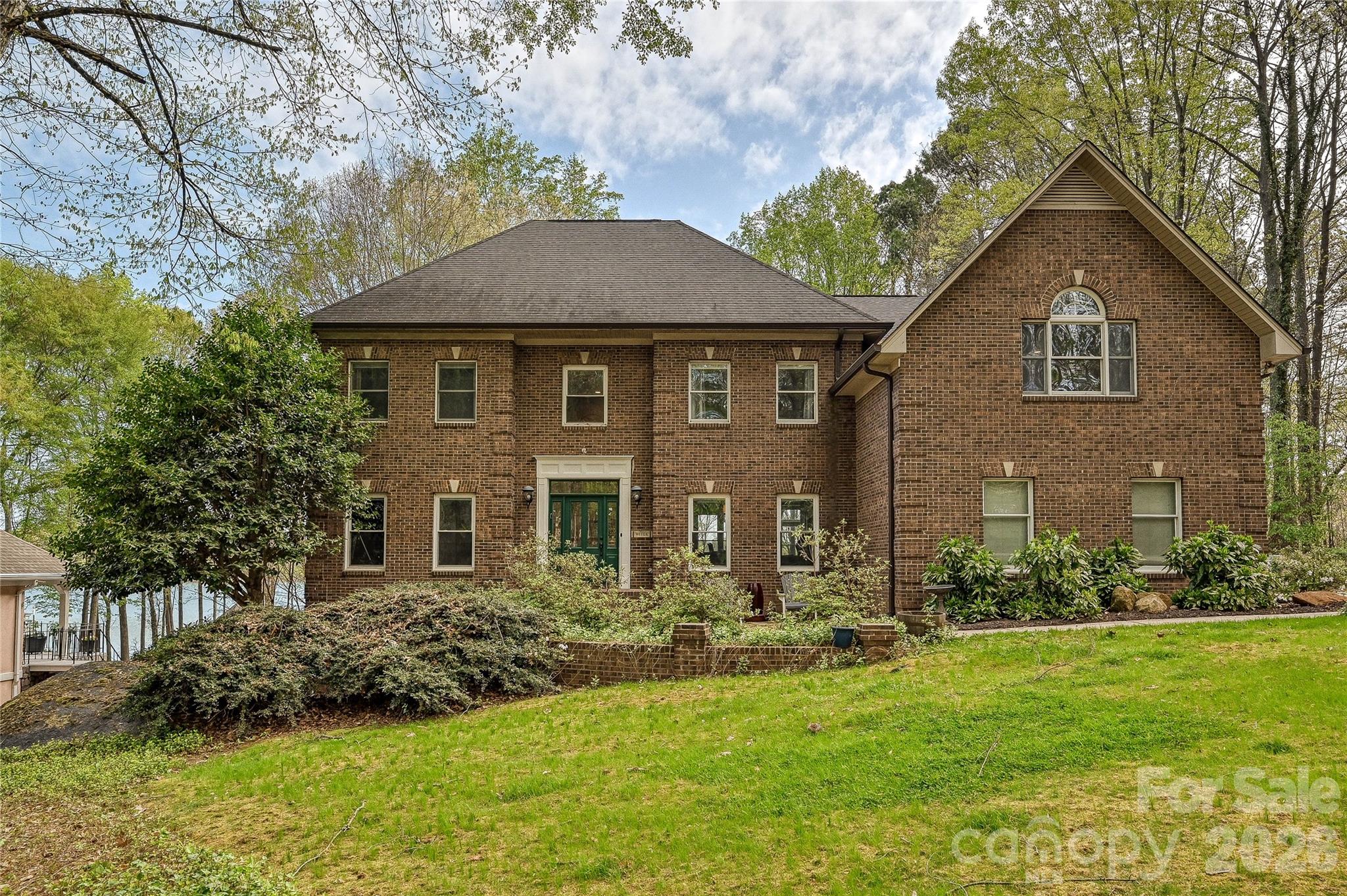 4841 Mountain Point Lane Charlotte NC 28216