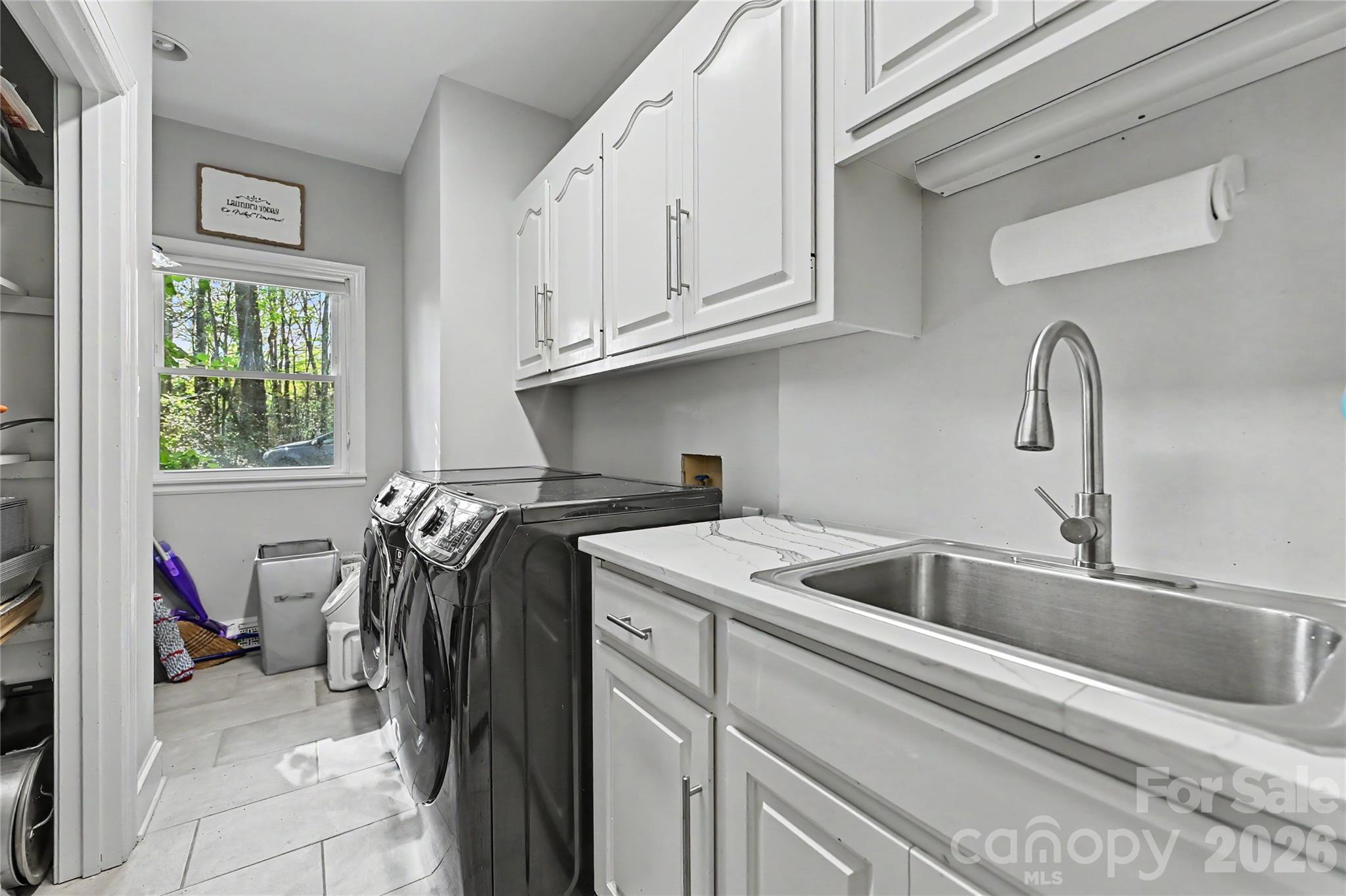 4841 Mountain Point Lane Charlotte NC 28216