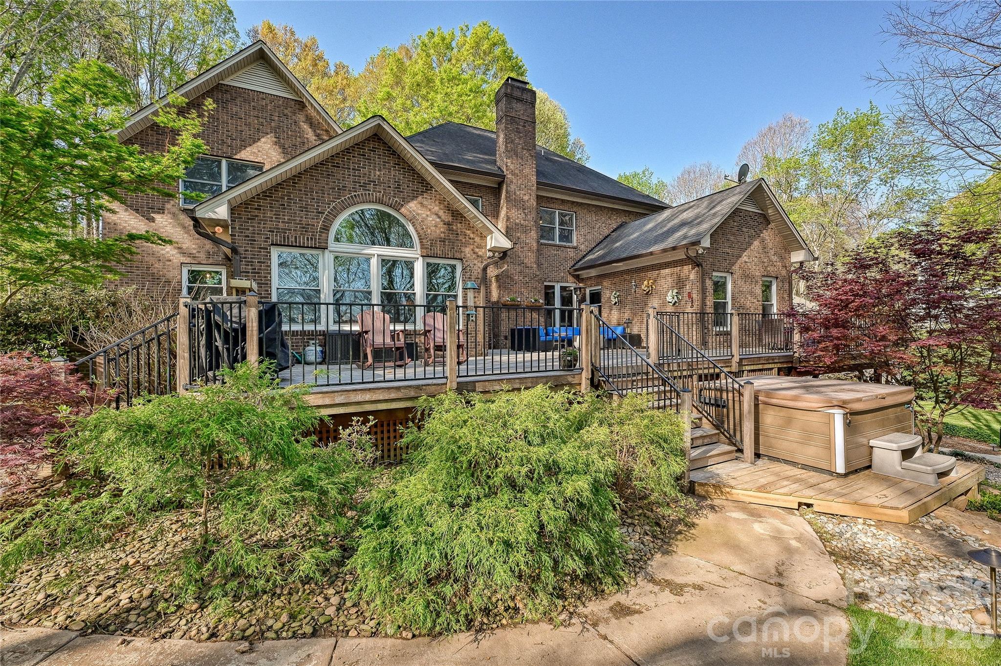 4841 Mountain Point Lane Charlotte NC 28216