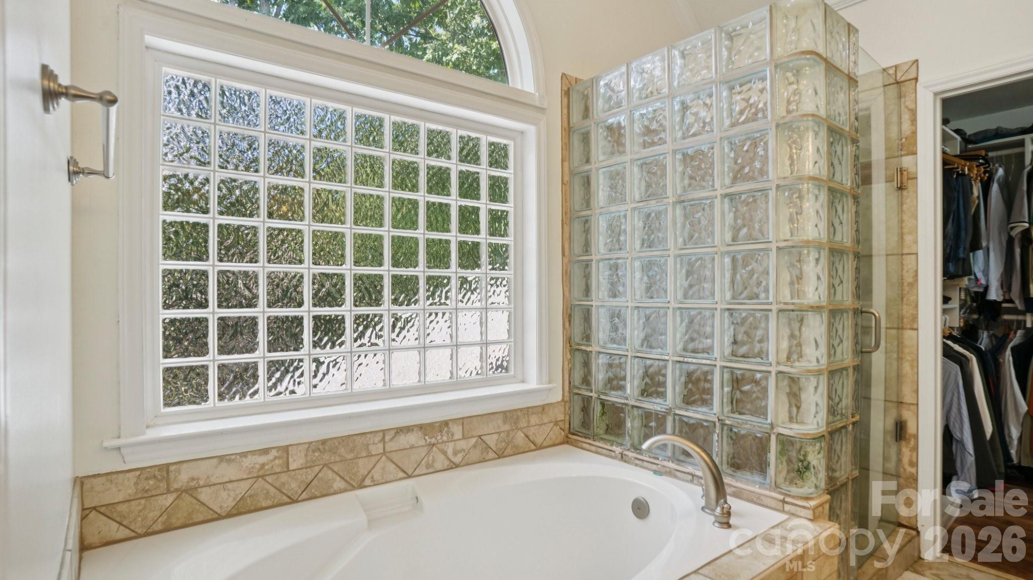 5212 Shannamara Drive Matthews NC 28104