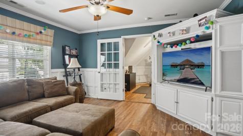 5212 Shannamara Drive Matthews NC 28104