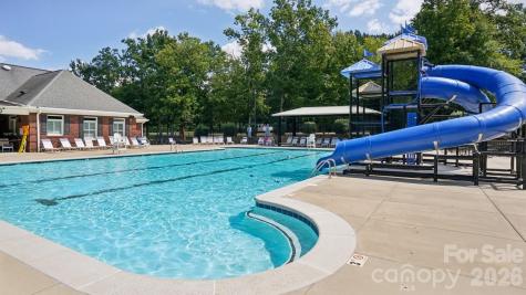 5212 Shannamara Drive Matthews NC 28104