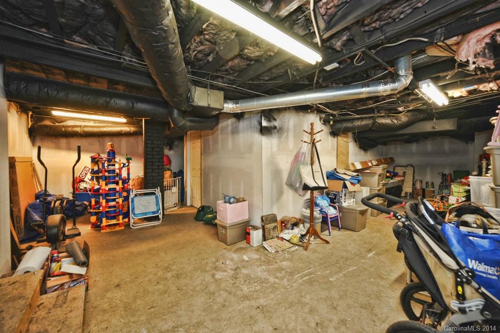 229 Tranquil Avenue Charlotte NC 28209