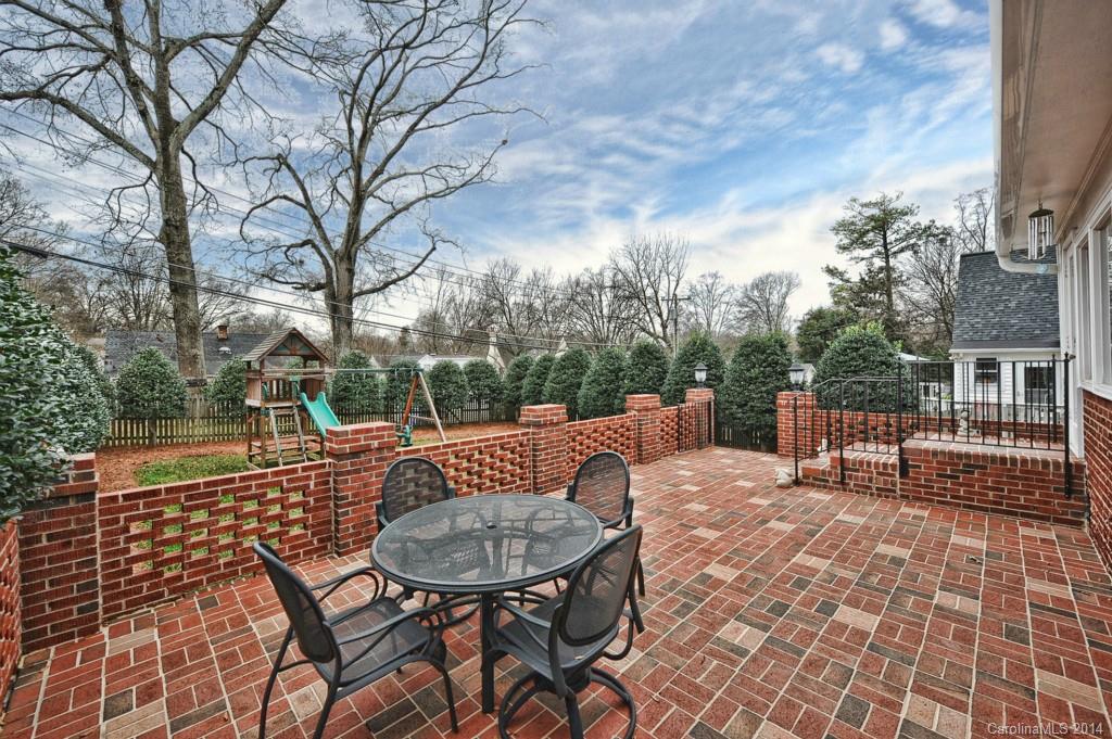 229 Tranquil Avenue Charlotte NC 28209
