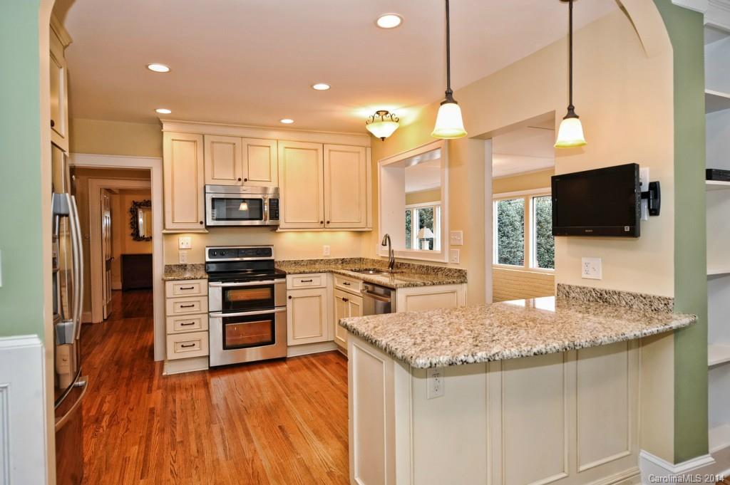 229 Tranquil Avenue Charlotte NC 28209