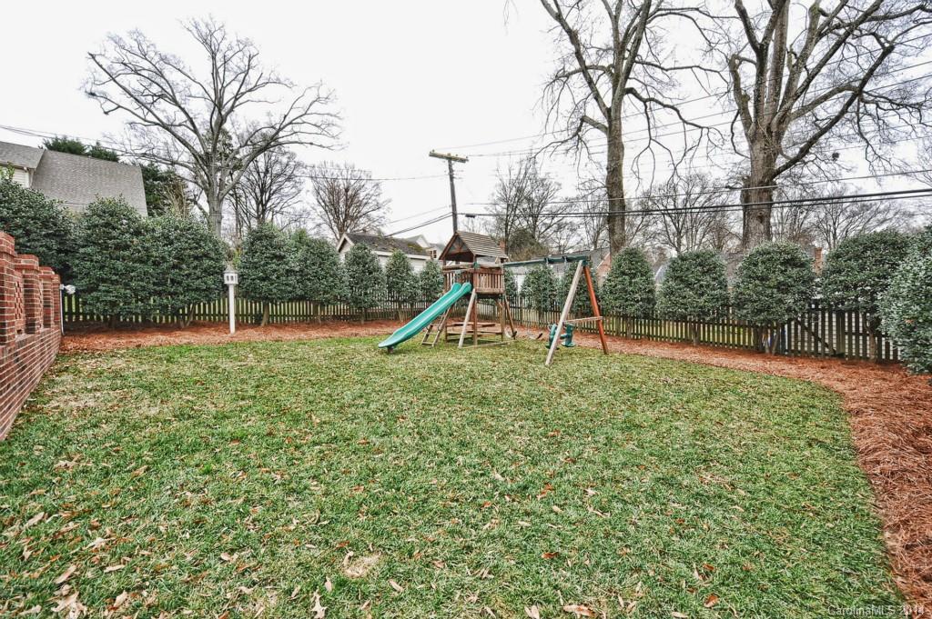 229 Tranquil Avenue Charlotte NC 28209