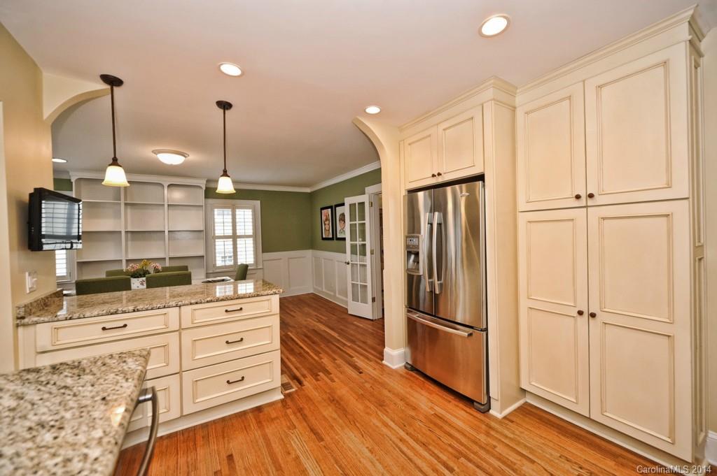 229 Tranquil Avenue Charlotte NC 28209