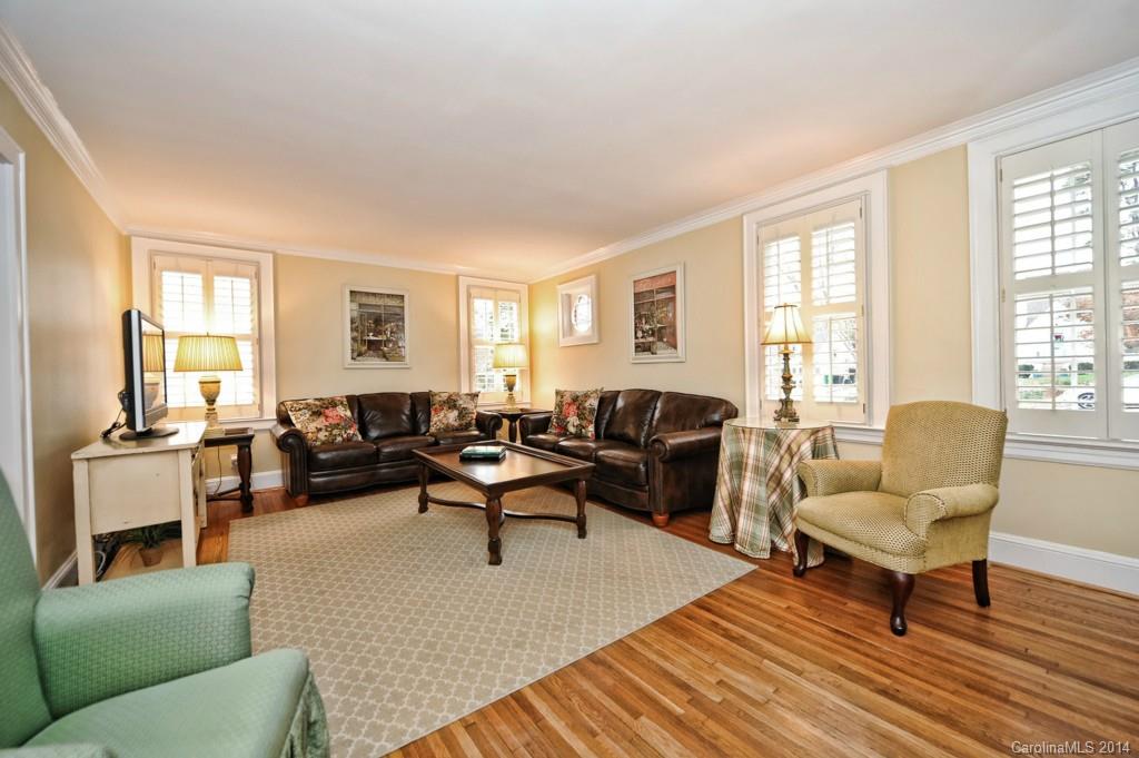 229 Tranquil Avenue Charlotte NC 28209