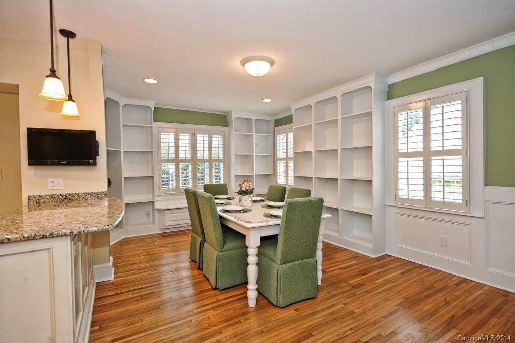 229 Tranquil Avenue Charlotte NC 28209