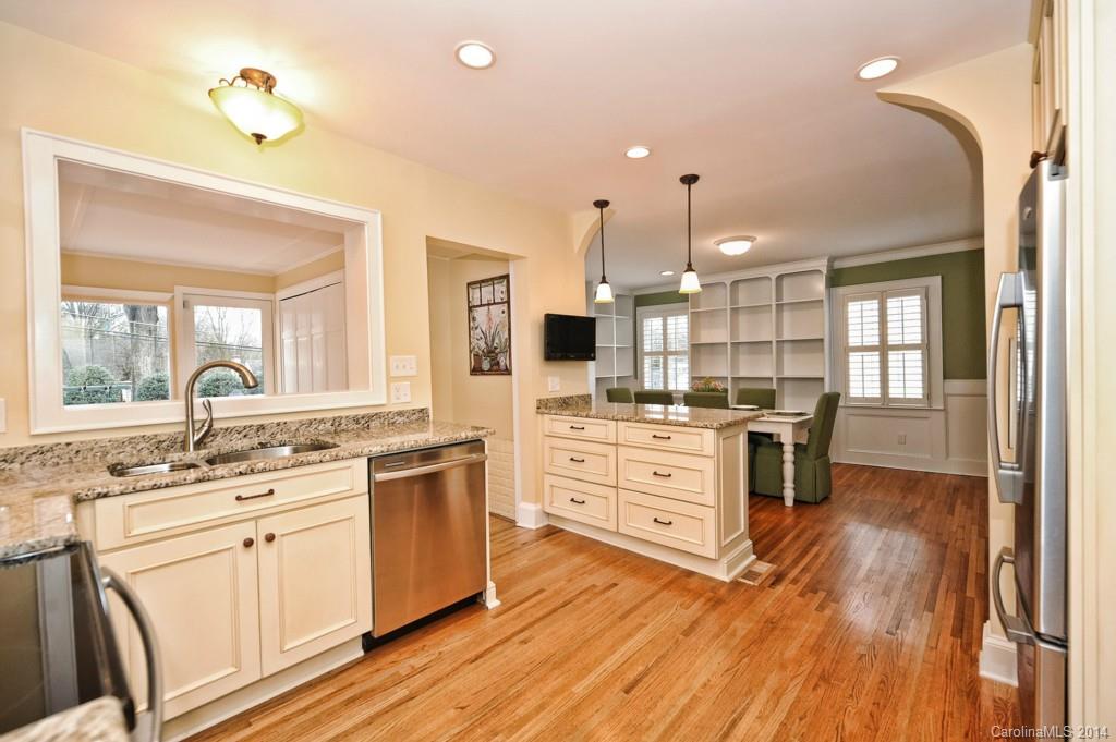 229 Tranquil Avenue Charlotte NC 28209