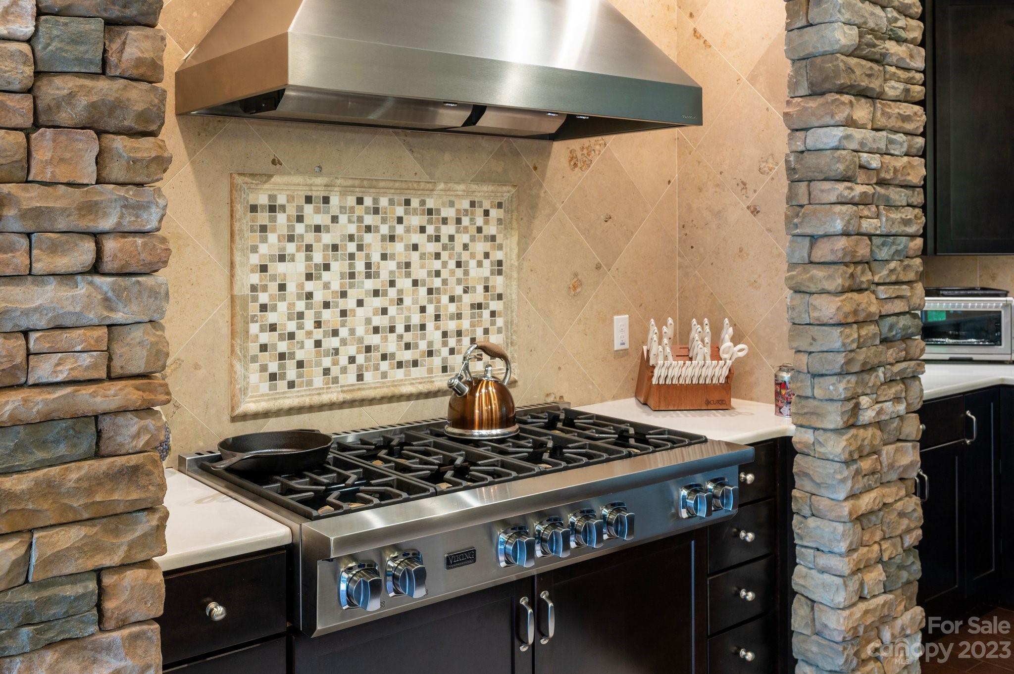 33 Windcliff Drive Asheville NC 28803