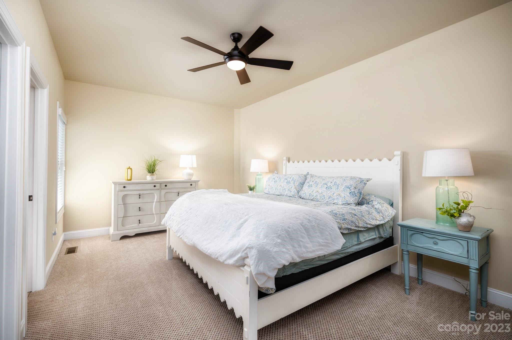 33 Windcliff Drive Asheville NC 28803