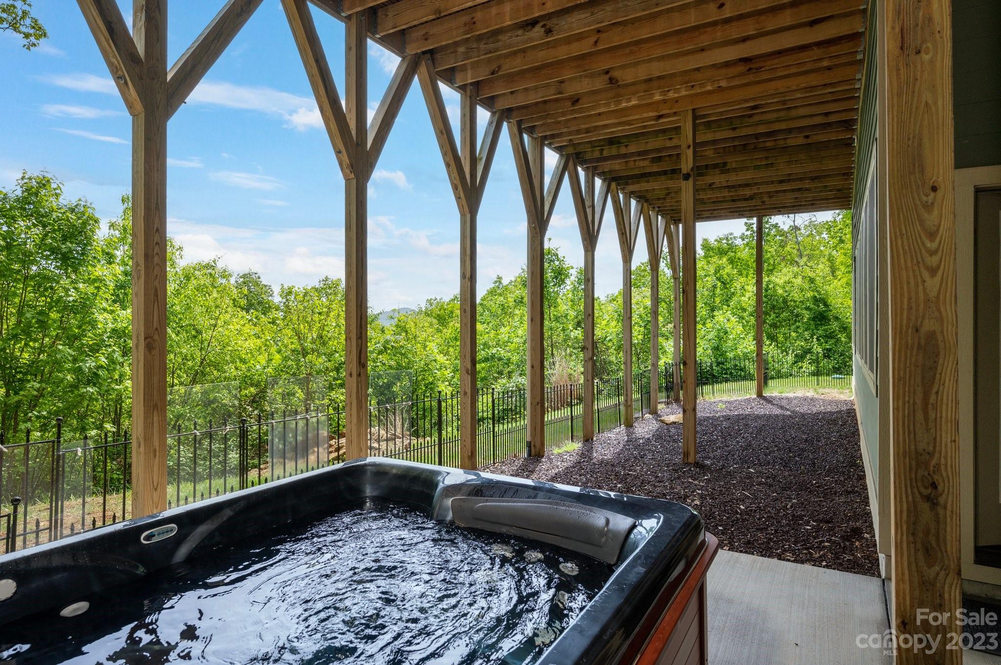 33 Windcliff Drive Asheville NC 28803