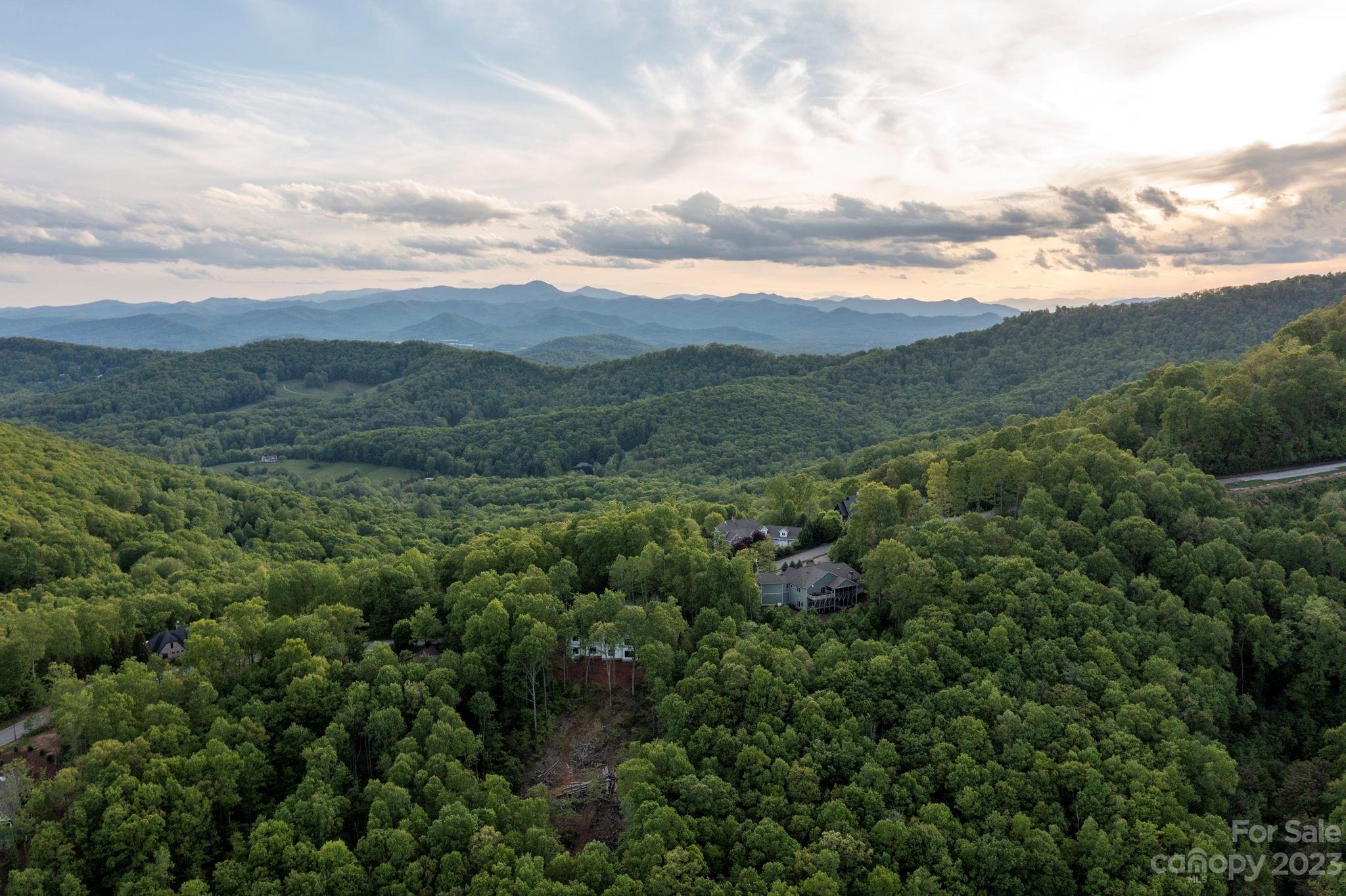 33 Windcliff Drive Asheville NC 28803
