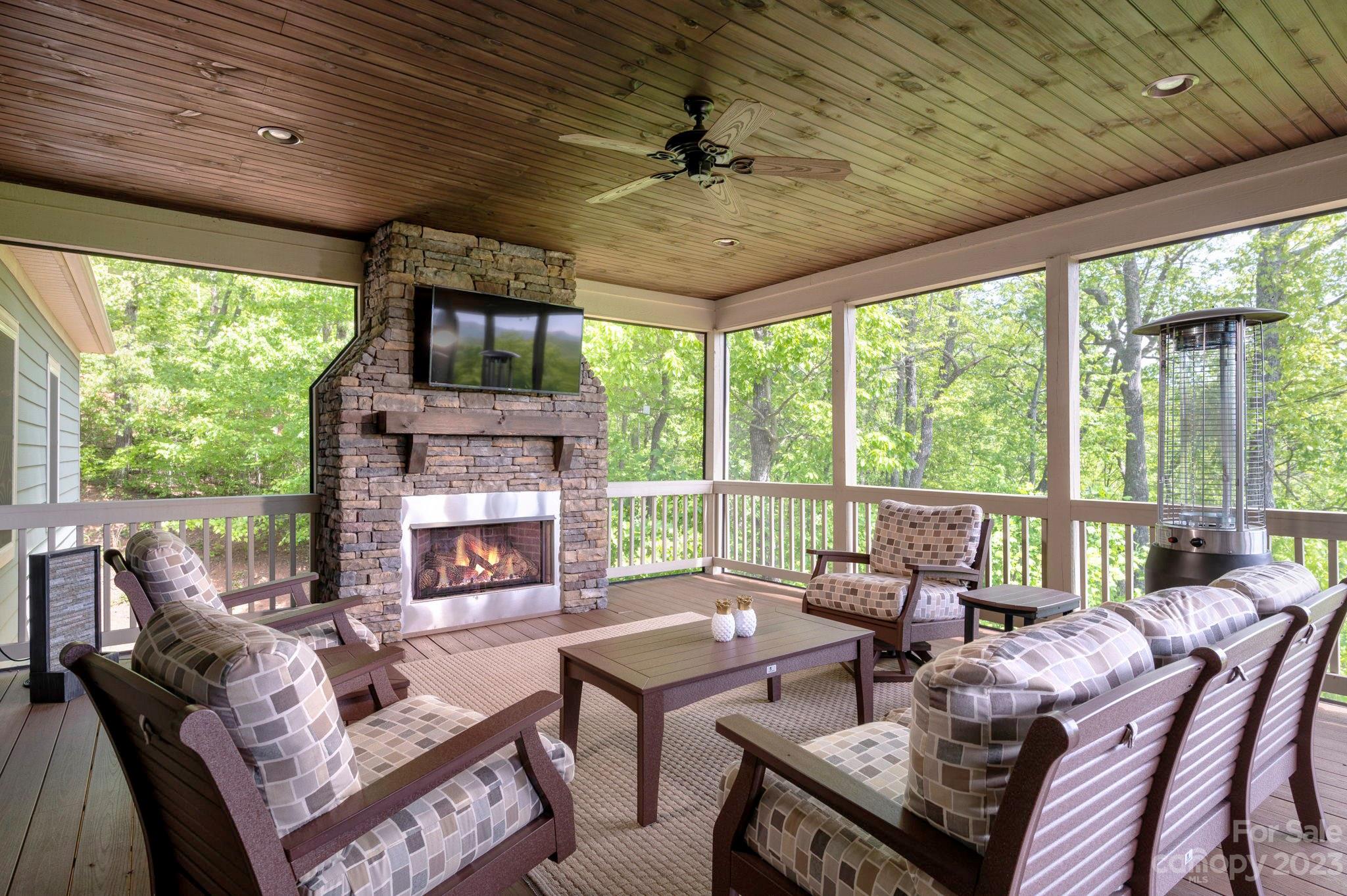 33 Windcliff Drive Asheville NC 28803