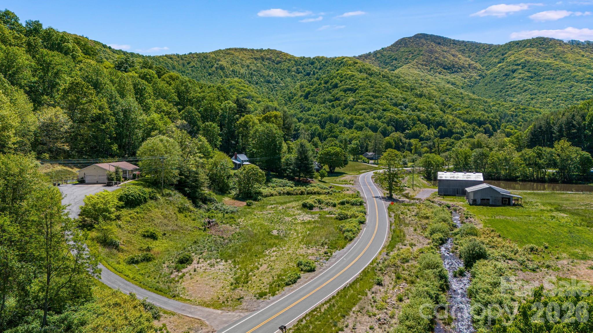 753 Bolens Creek Road Burnsville NC 28714
