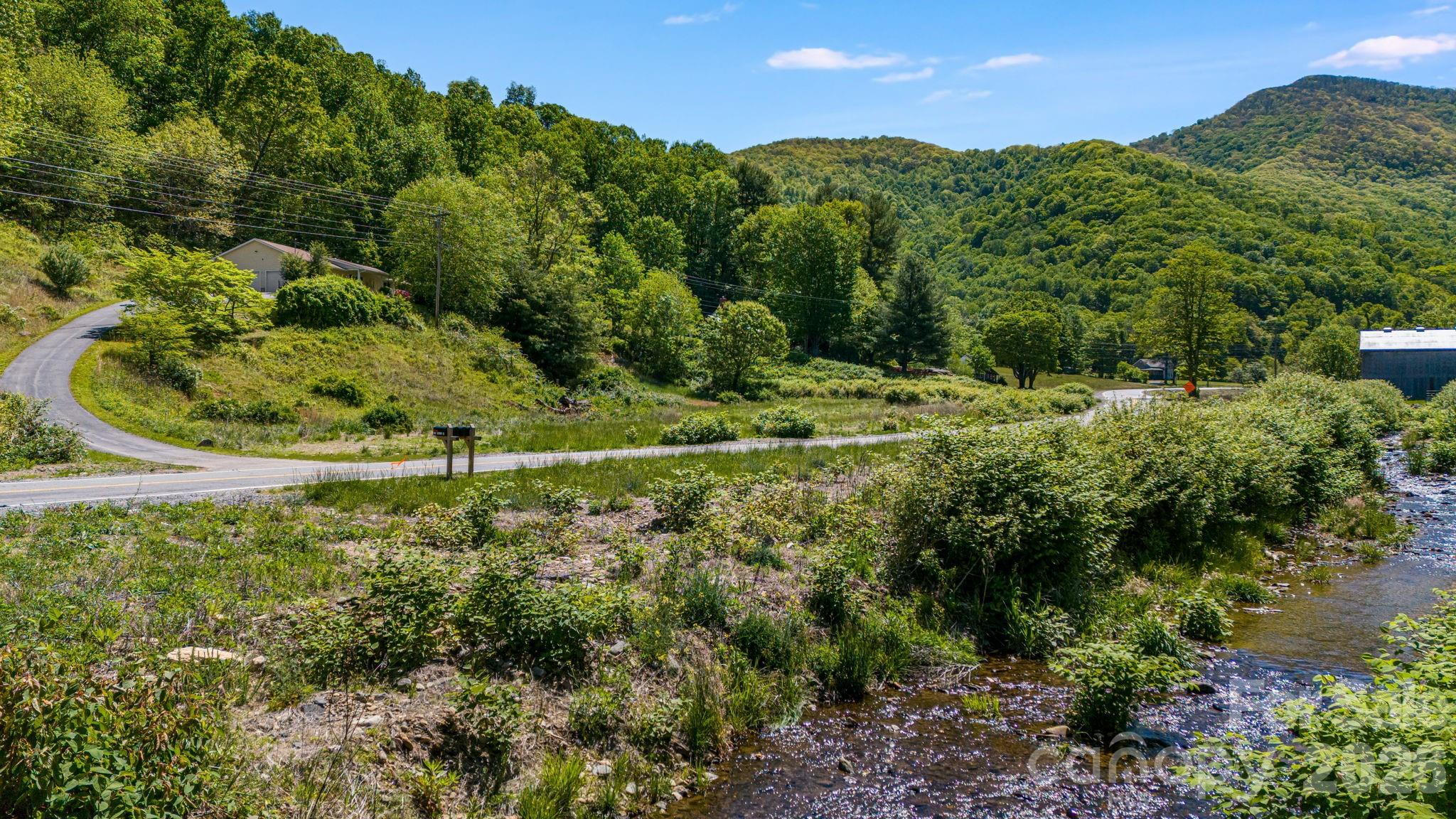 753 Bolens Creek Road Burnsville NC 28714