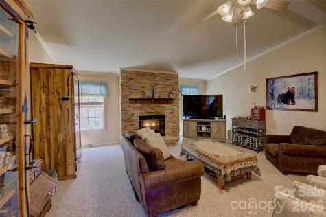 3 Altapass Trail Spruce Pine NC 28777