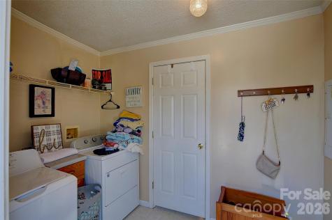 3 Altapass Trail Spruce Pine NC 28777