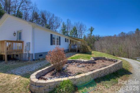 3 Altapass Trail Spruce Pine NC 28777