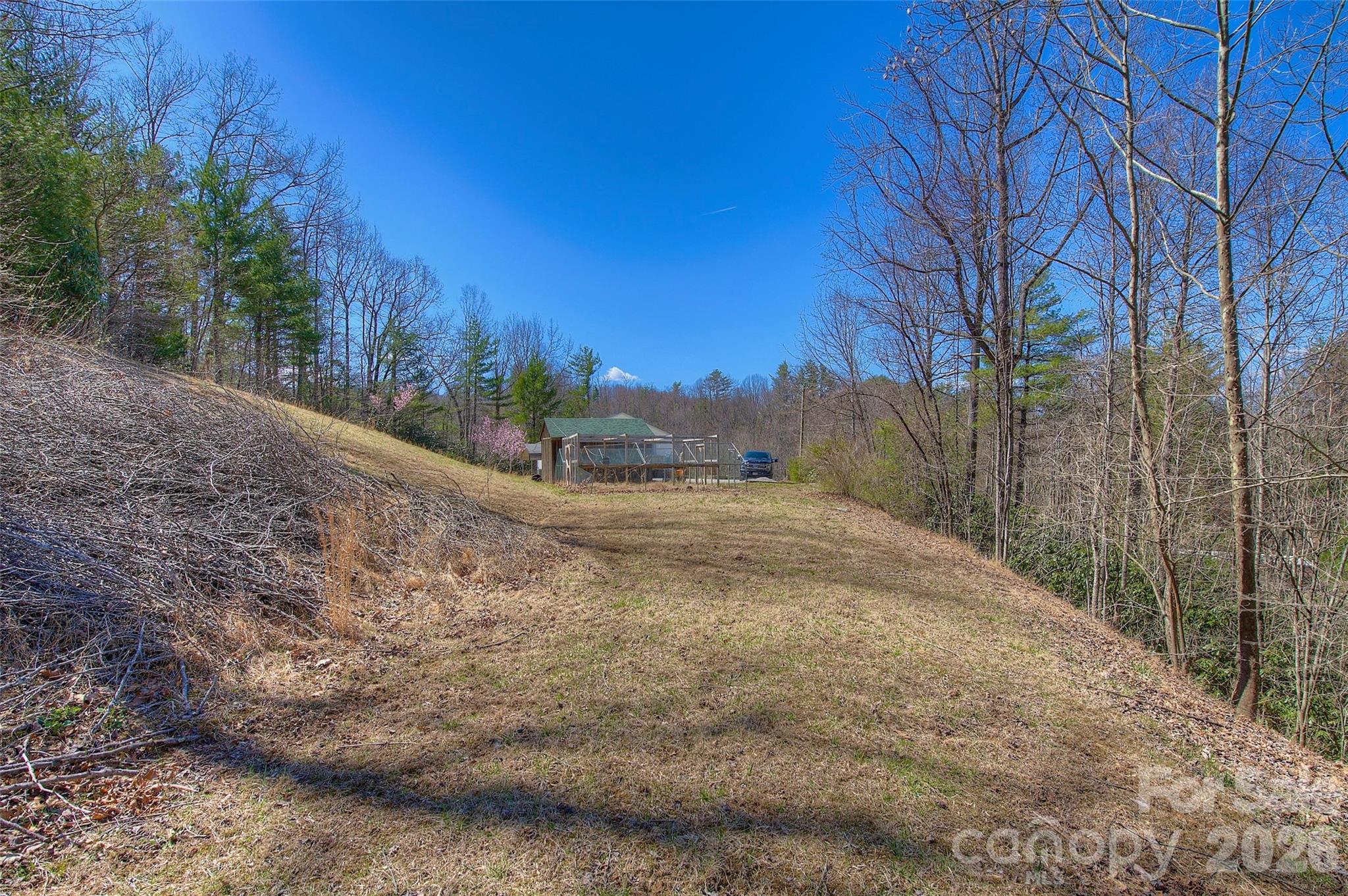 3 Altapass Trail Spruce Pine NC 28777