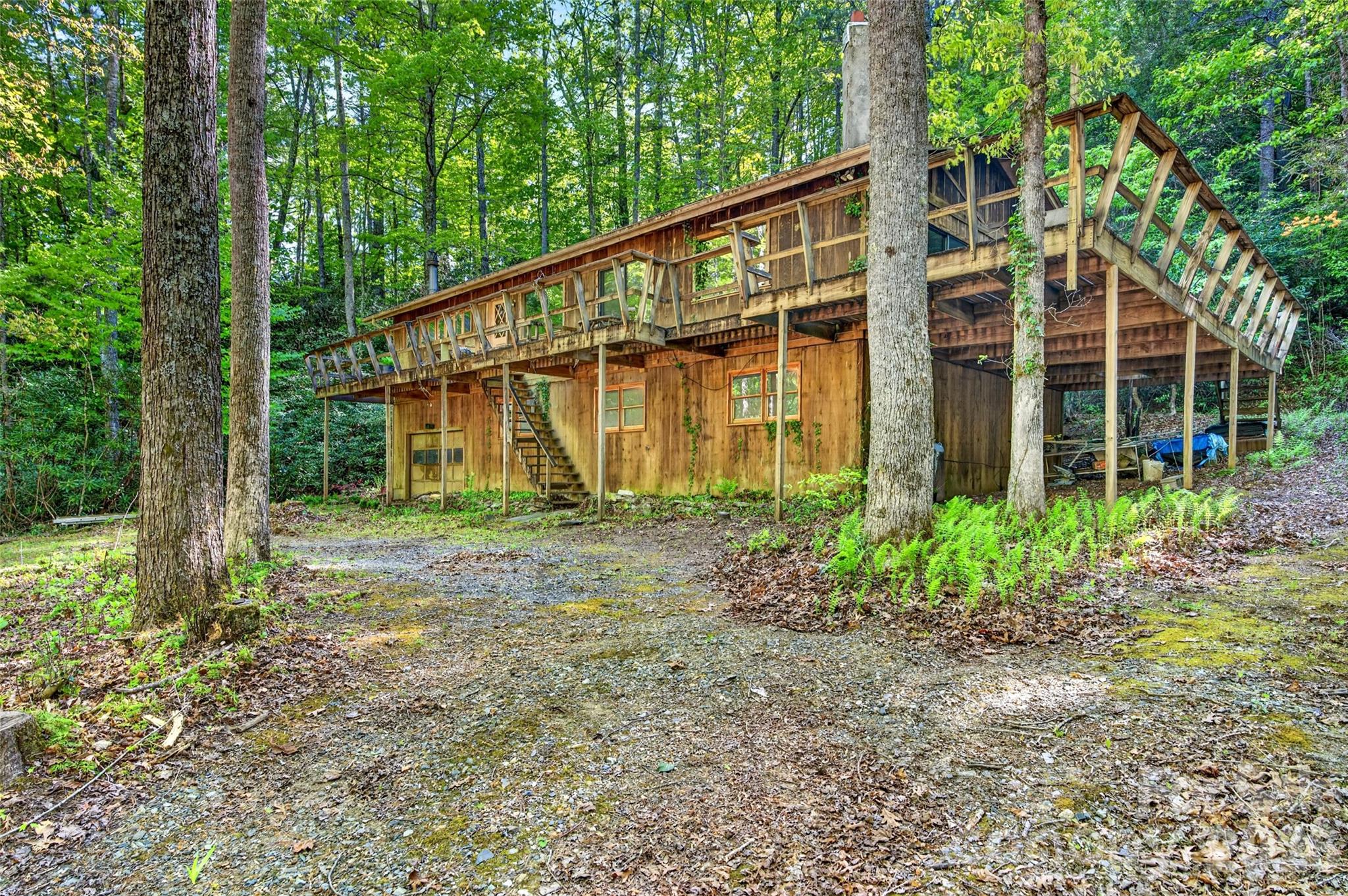 451 Signal Tree Road Deep Gap NC 28618
