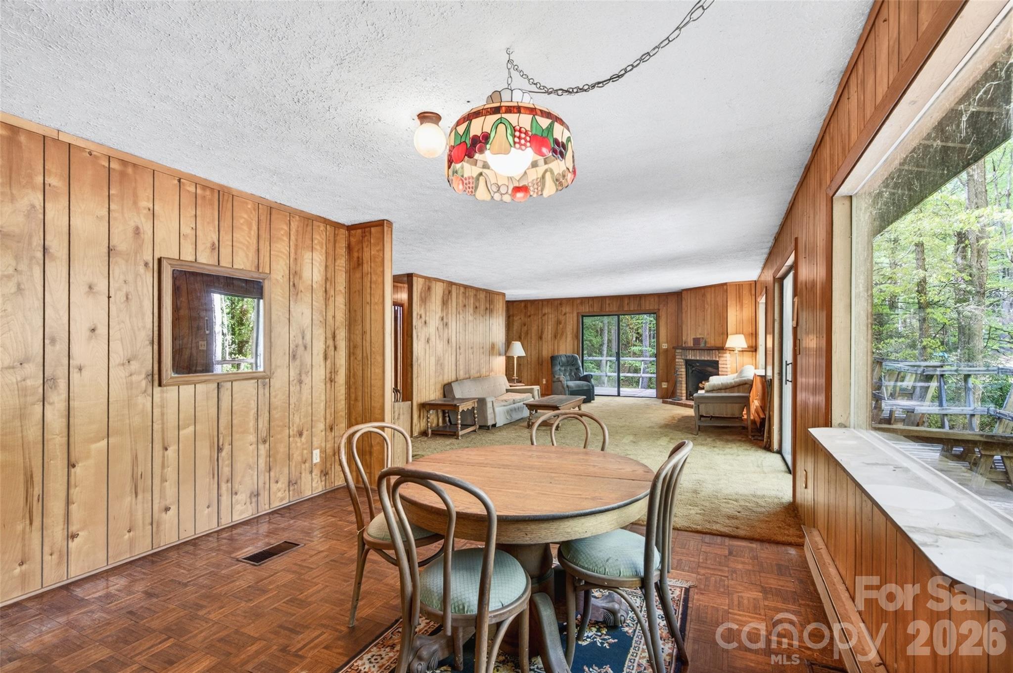 451 Signal Tree Road Deep Gap NC 28618