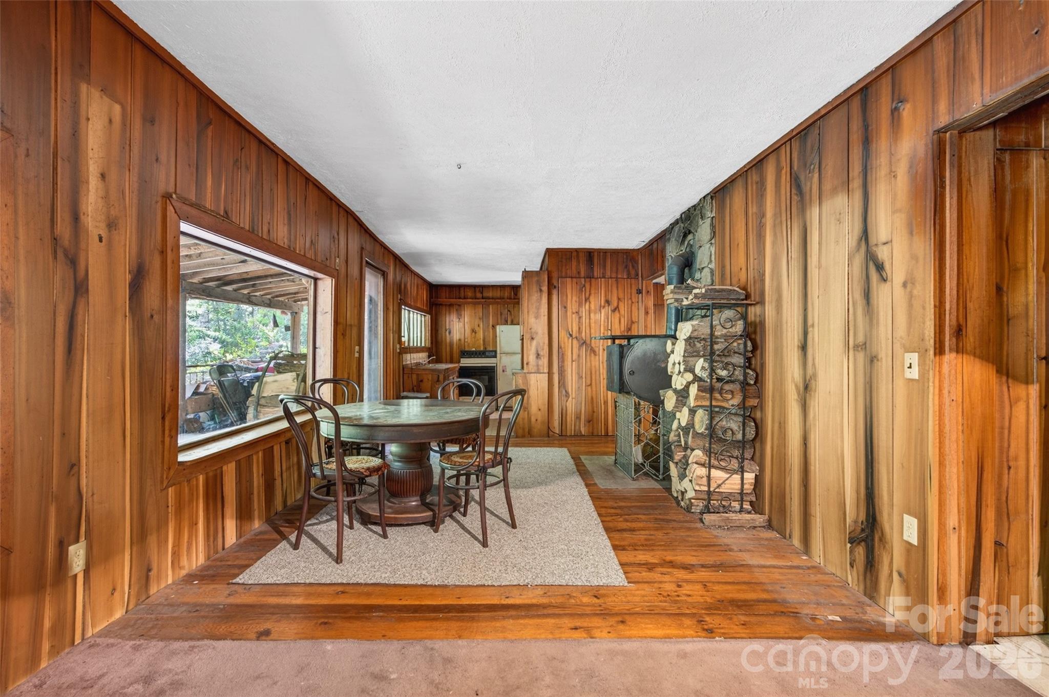 451 Signal Tree Road Deep Gap NC 28618