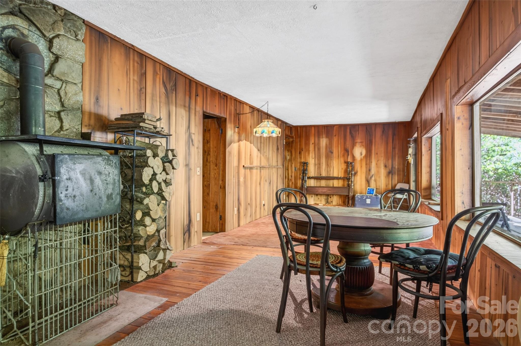 451 Signal Tree Road Deep Gap NC 28618
