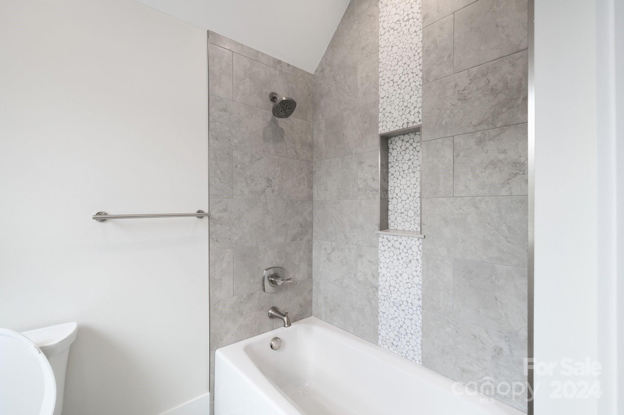 66 Nader Avenue Weaverville NC 28787