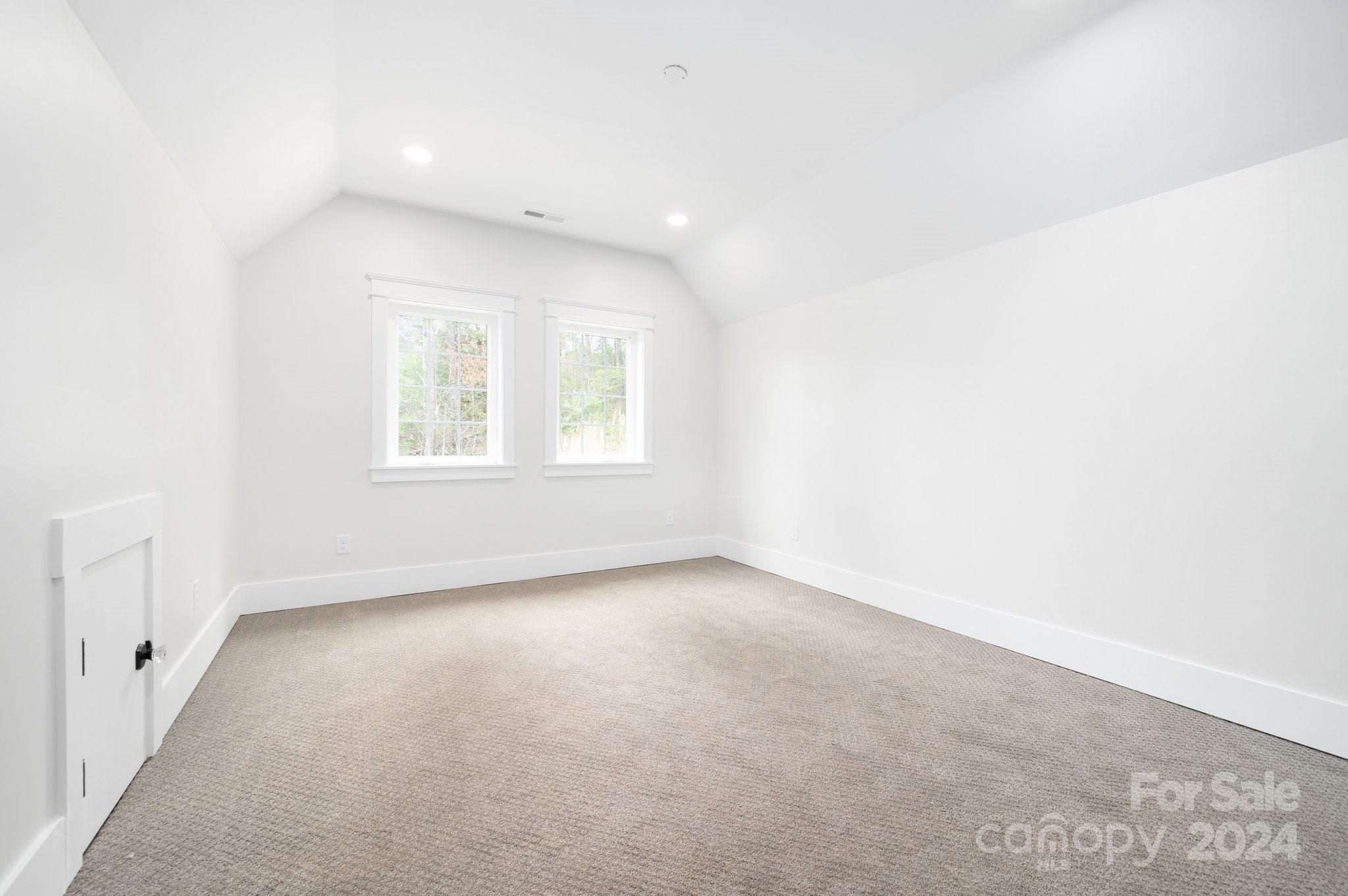 66 Nader Avenue Weaverville NC 28787