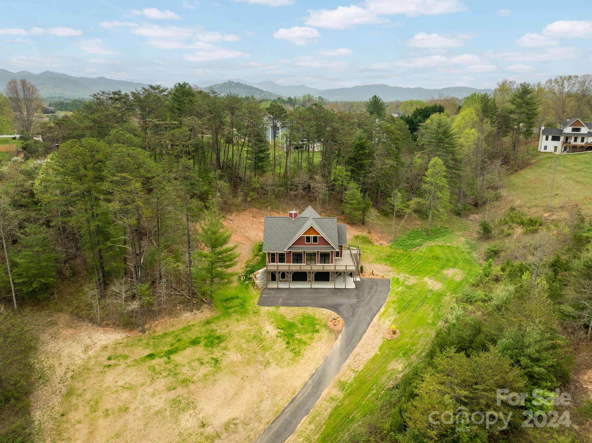 66 Nader Avenue Weaverville NC 28787