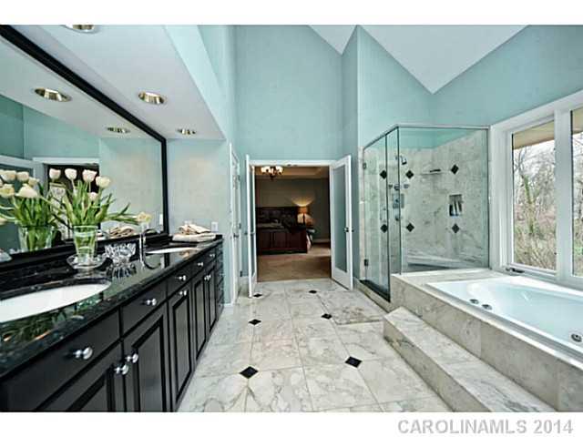 3900 Moorland Drive Charlotte NC 28226