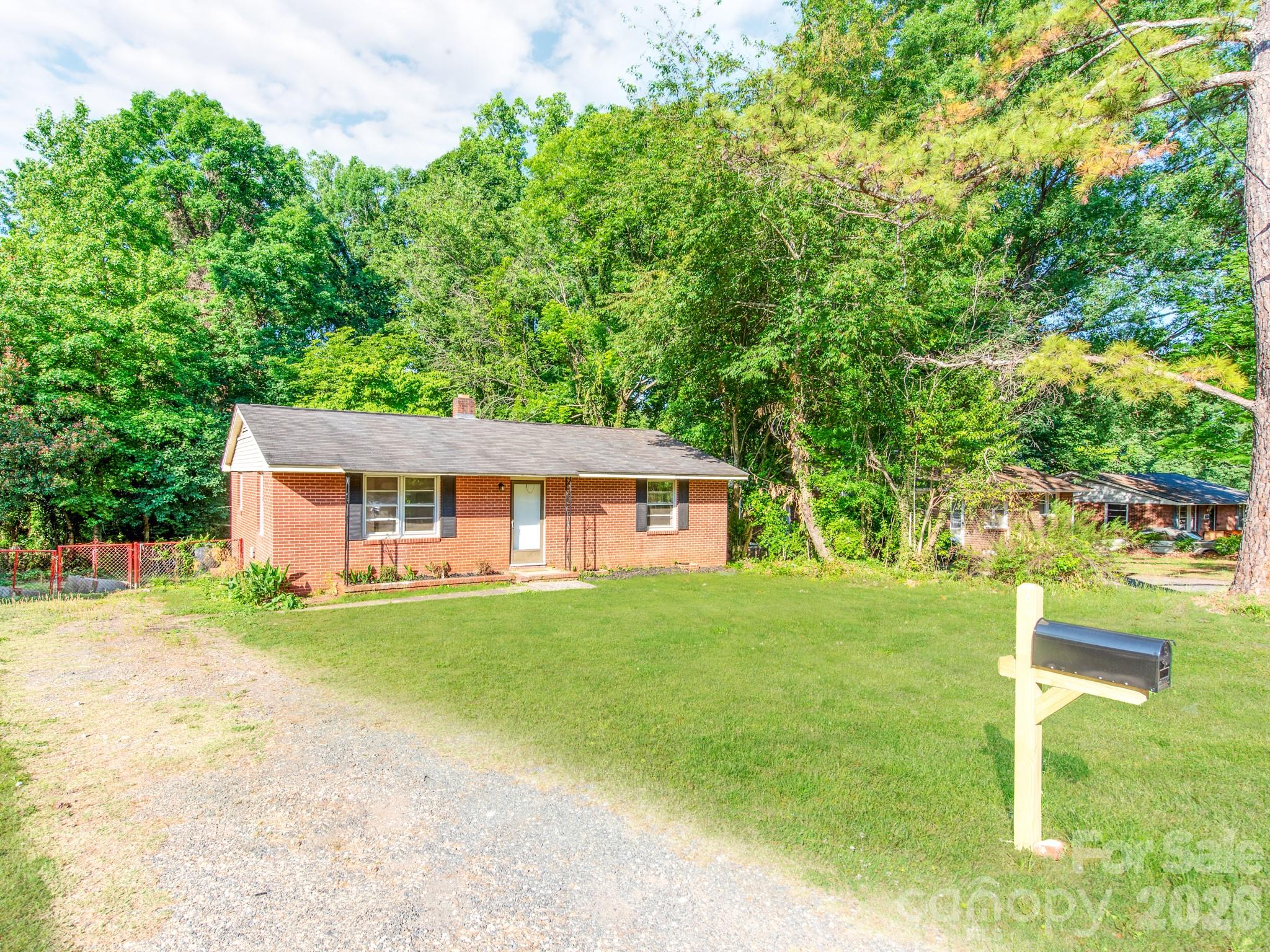 814 Wilbrown Circle Charlotte NC 28217