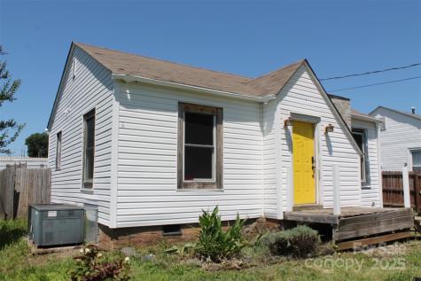 1004 S Ridge Avenue Kannapolis NC 28083