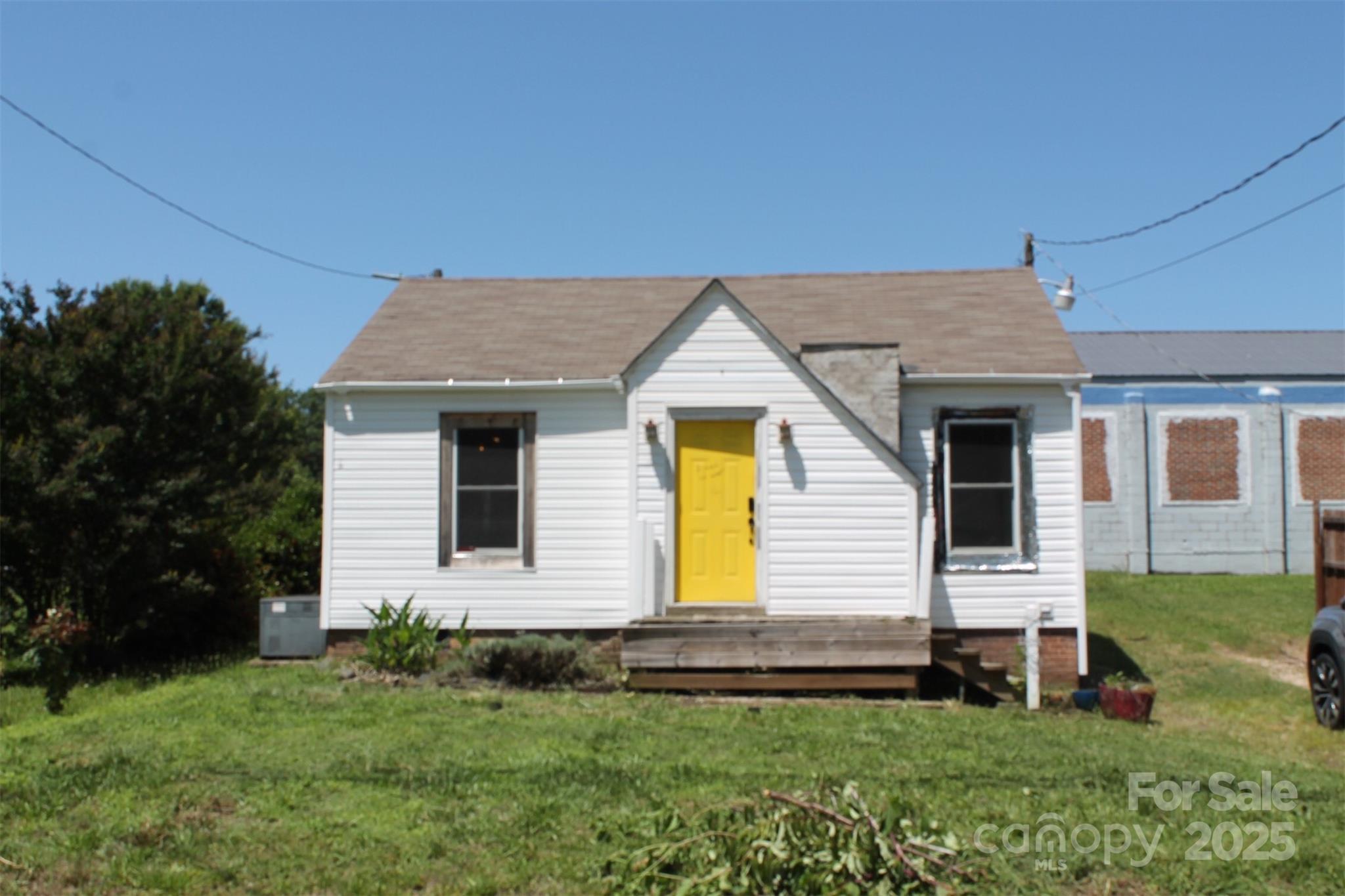 1004 S Ridge Avenue Kannapolis NC 28083