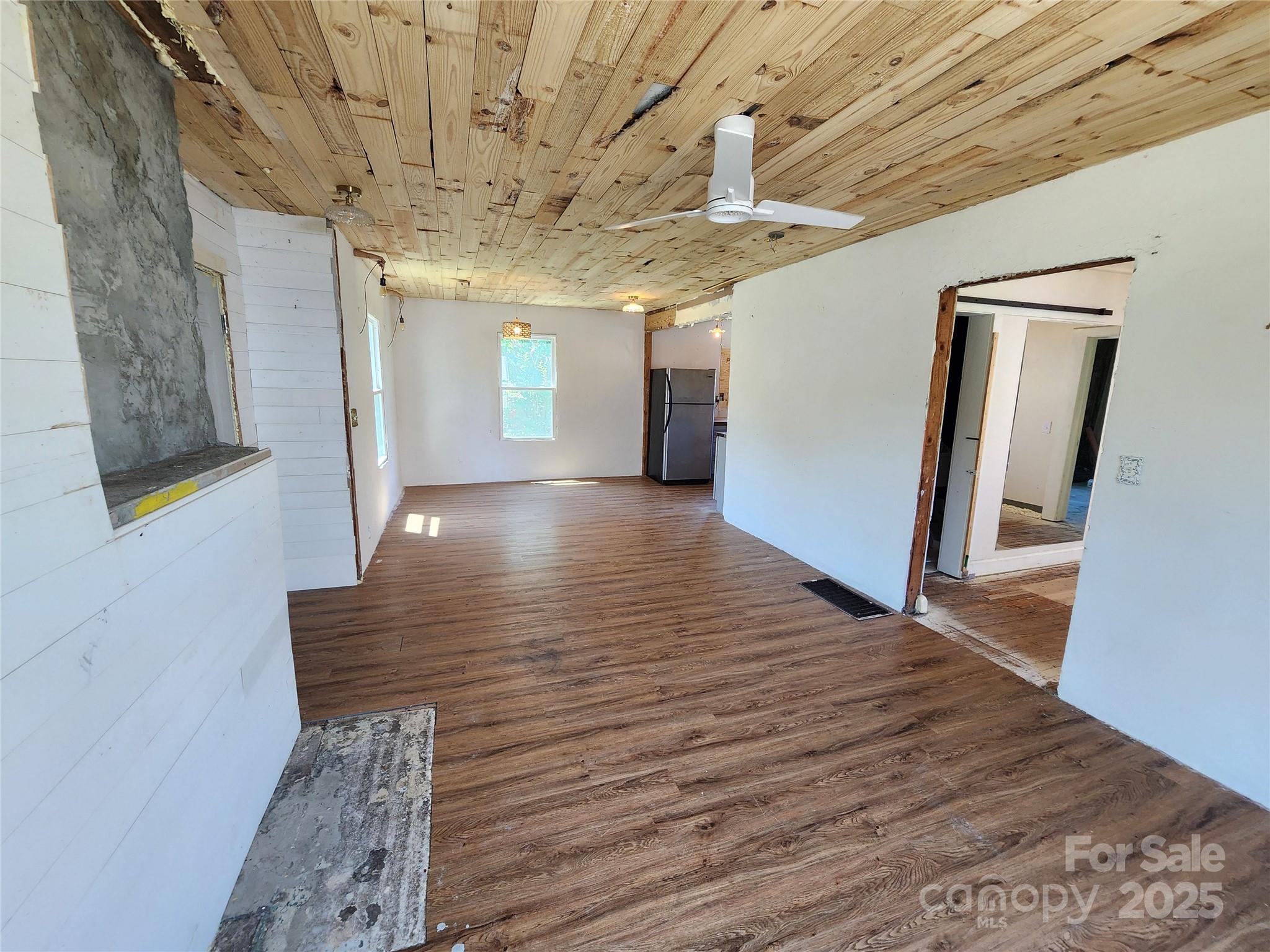 1004 S Ridge Avenue Kannapolis NC 28083