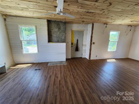 1004 S Ridge Avenue Kannapolis NC 28083
