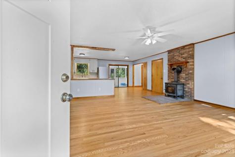 3048 Pine Cove Road Old Fort NC 28762