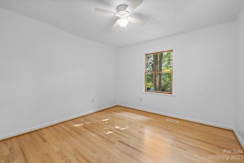 3048 Pine Cove Road Old Fort NC 28762