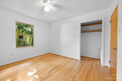 3048 Pine Cove Road Old Fort NC 28762