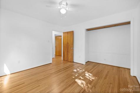 3048 Pine Cove Road Old Fort NC 28762